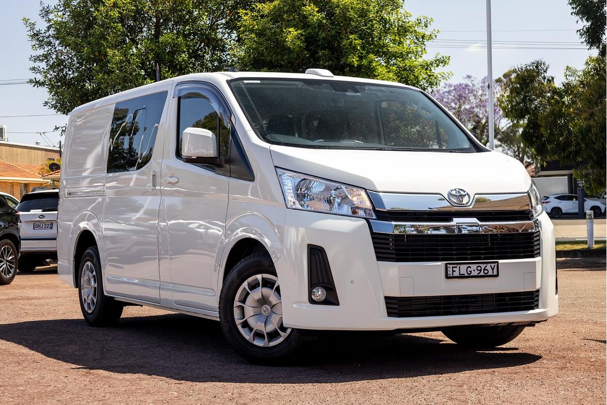 Toyota Hiace